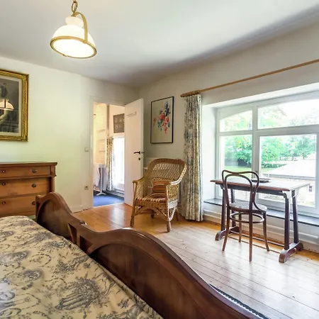 Mansion In Beauplateau Near Forest