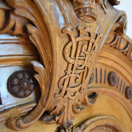 Nyaraló Mansion In Beauplateau Near Forest *