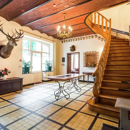 Nyaraló Mansion In Beauplateau Near Forest Gérimont