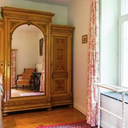 Mansion In Beauplateau Near Forest